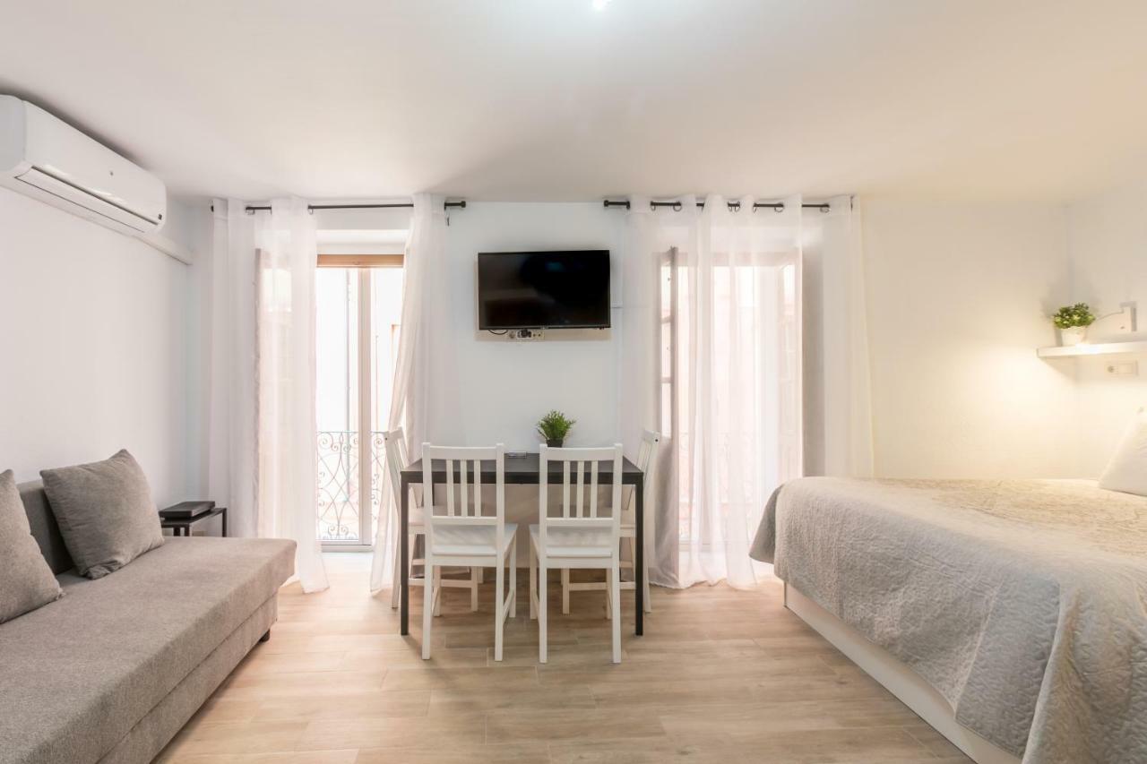 Sagasta Apartamento En Pleno Centro De Sevilla מראה חיצוני תמונה